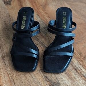 Dream Pairs Women's Black Strappy Sandals Block Heel 5.5